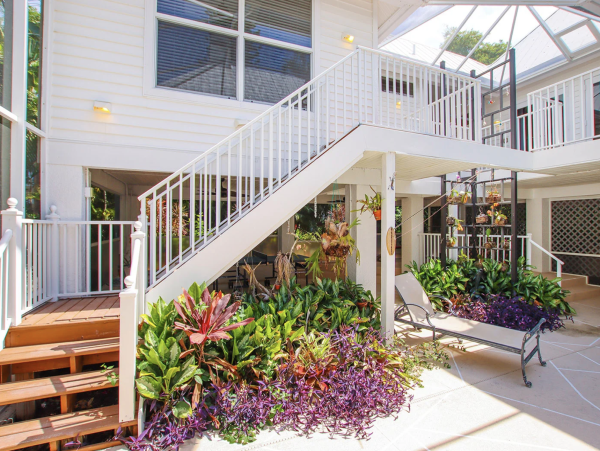 Stunning Luxury Vacation Home With Private Pool in Captiva
